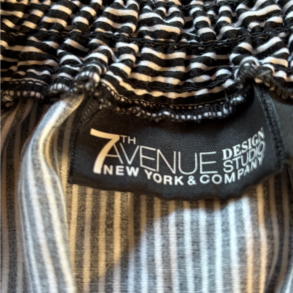 7th Avenue Design Studio Black and White Striped Cold Shoulder Blouse XL - Picture 4 of 7